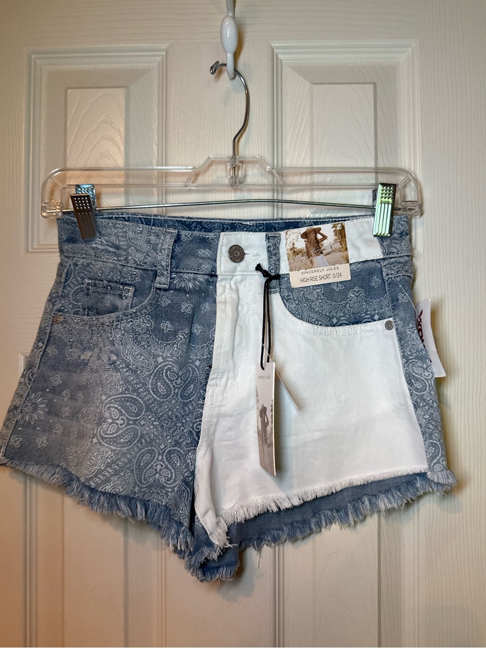 NWT Sincerely Jules Paisley Shorts